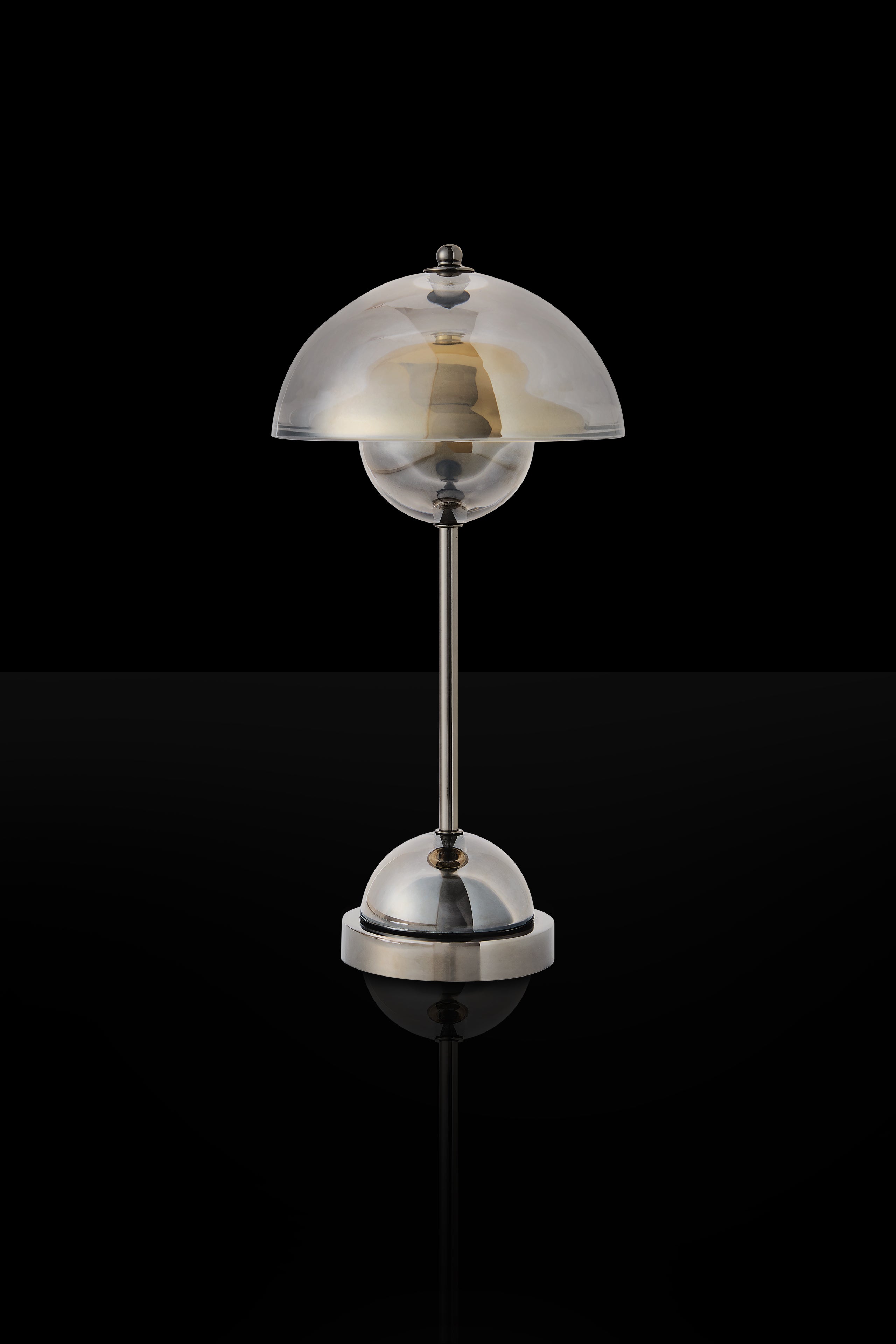 La Vertigineuse - Lampada da tavolo ricaricabile - Curiosités Désirables ©