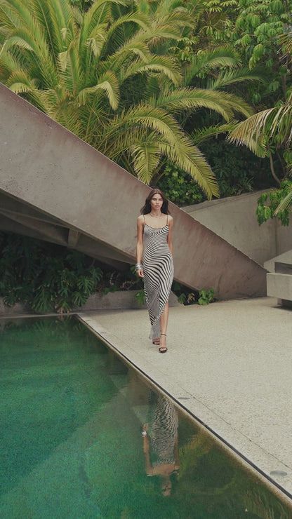 Robe longue dos nu - Fever