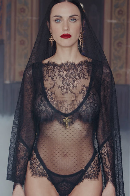 String Body Spitzenvoile - Inspiration Divine